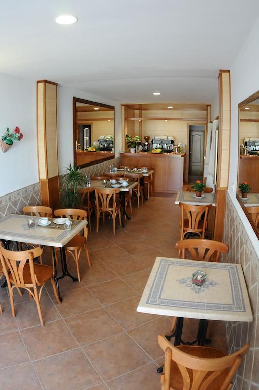 Pensión Oasis Menorca *